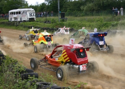 Poursuite sur terre - Kart Cross